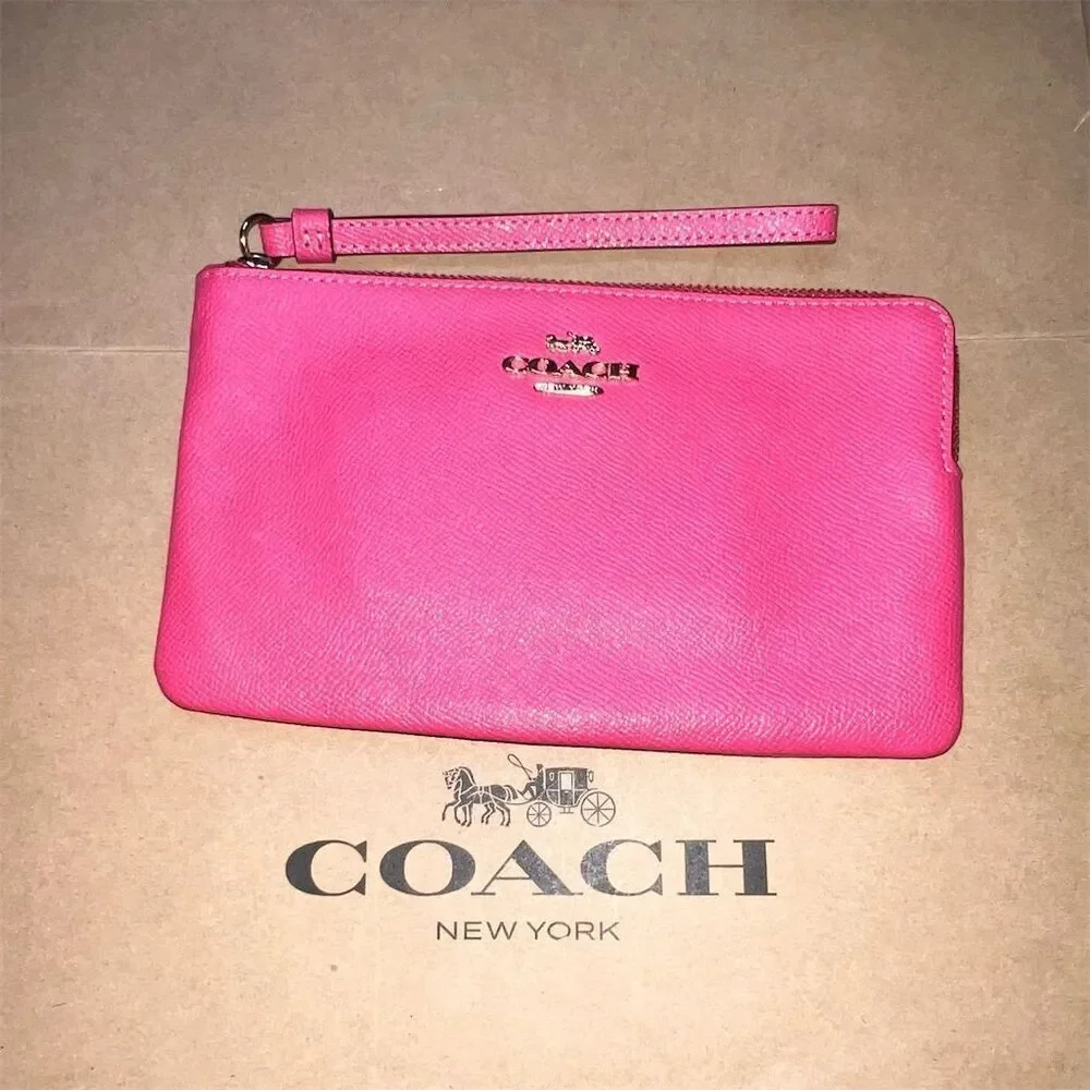 COACH Large Corner Zip Wristlet & Phone Wallet in Pink w Gold Hardware AUTHENTIC